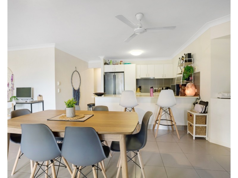 1/28 Coogee Terrace, Blacks Beach QLD 4740