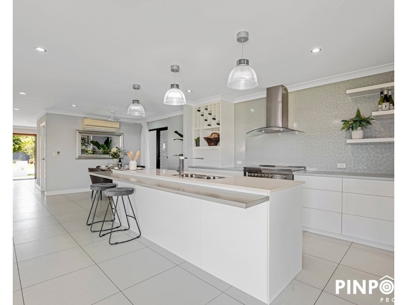 8 Oysterlee Street, Beaconsfield QLD 4740