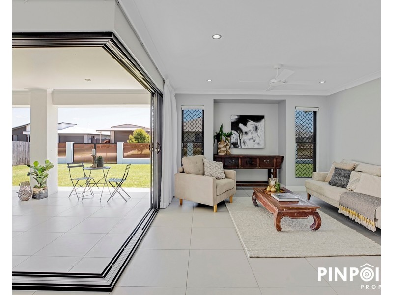 8 Oysterlee Street, Beaconsfield QLD 4740