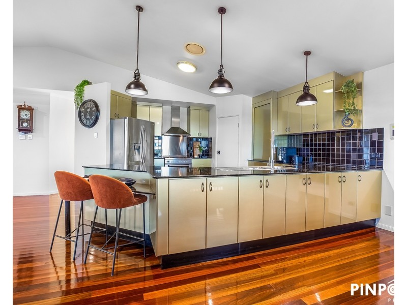 6 Essex Court, Richmond QLD 4740