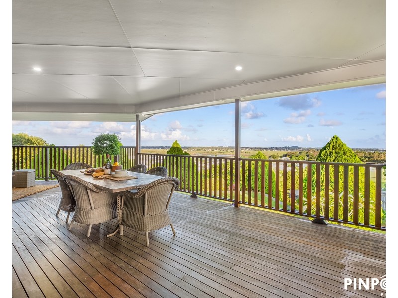 6 Essex Court, Richmond QLD 4740