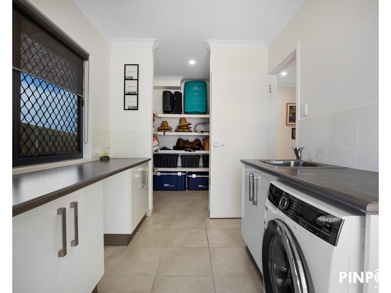 2 Belangason Way, Shoal Point QLD 4750