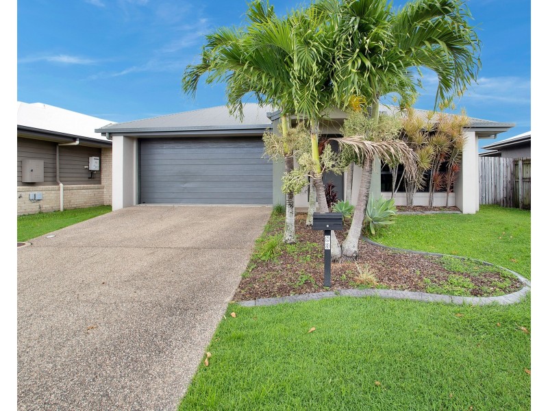 83 Canecutters Drive, Ooralea QLD 4740