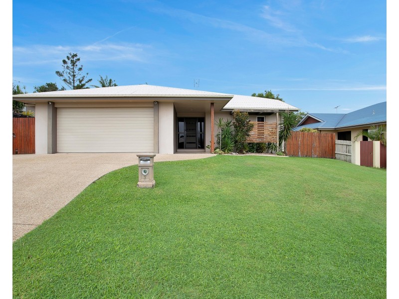 7 Gillies Court, Rural View QLD 4740