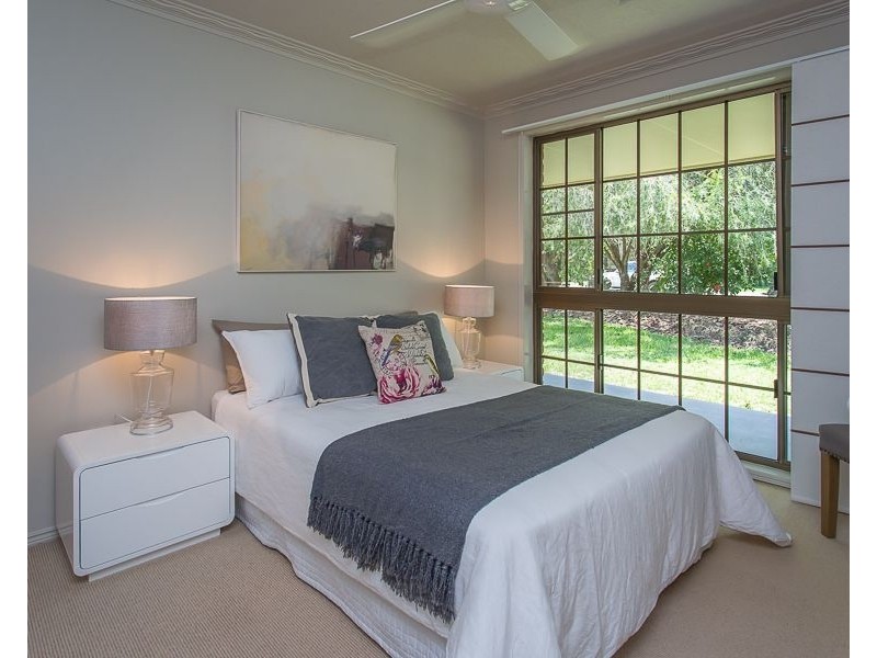 7 Sunset Beach Court, Shoal Point QLD 4750