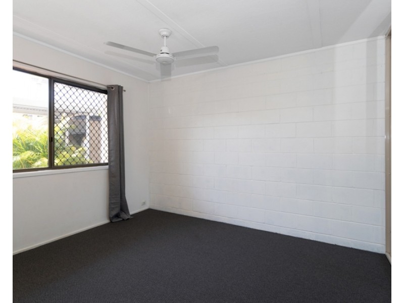 1/22 Pacific Drive, Blacks Beach QLD 4740