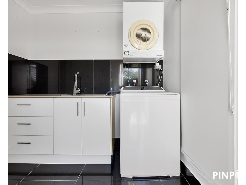 5 Balzan Drive, Rural View QLD 4740