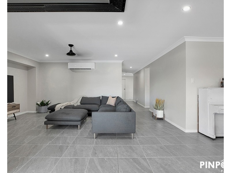 8 Eastbark Court, Richmond QLD 4740