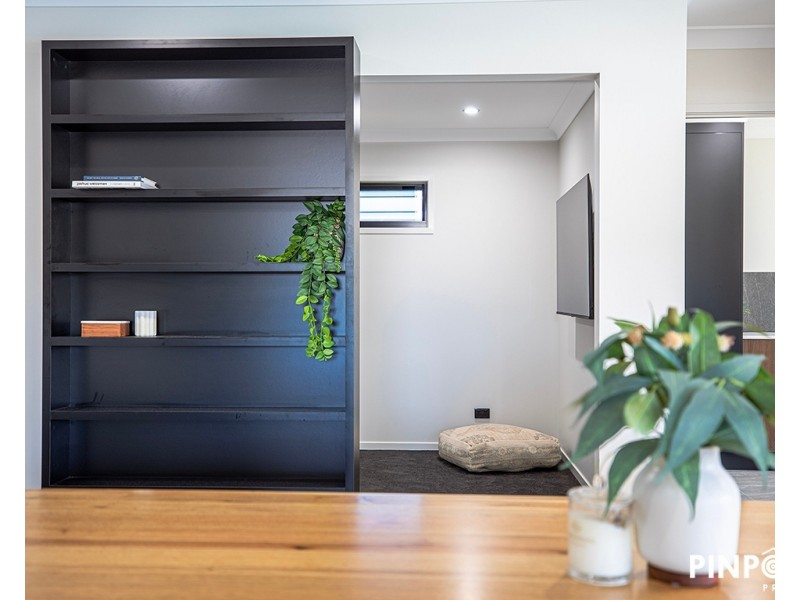 8 Eastbark Court, Richmond QLD 4740