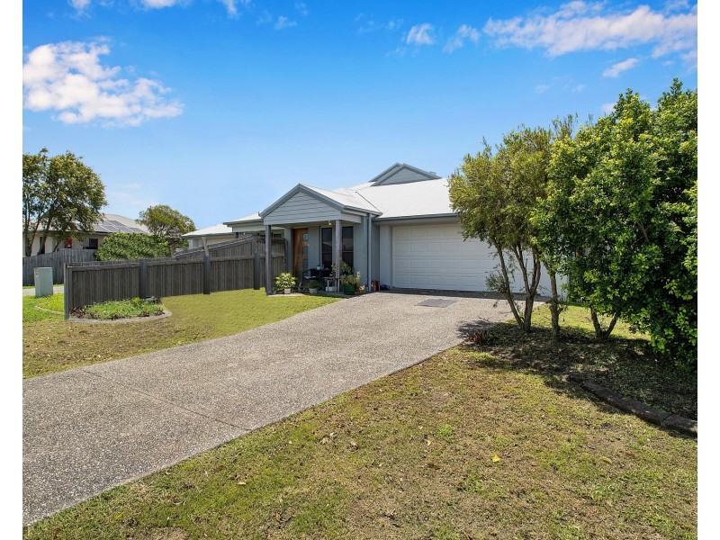 2/46 Millenium Drive, Sarina QLD 4737