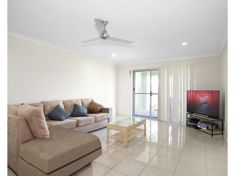 2/46 Millenium Drive, Sarina QLD 4737