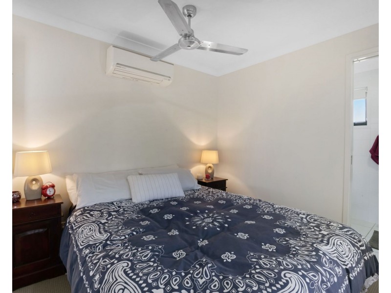 2/24 Farming Road, Ooralea QLD 4740