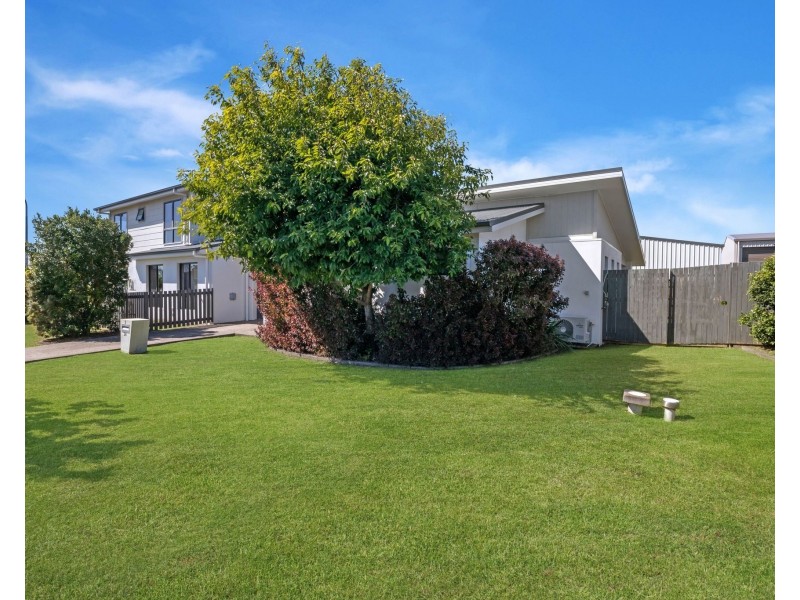 2/24 Farming Road, Ooralea QLD 4740