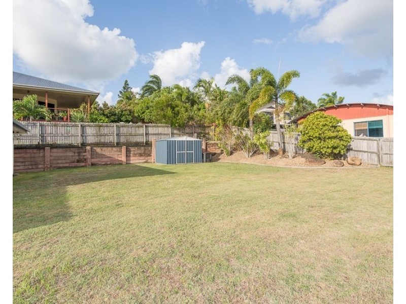 11 Gillies Court, Rural View QLD 4740