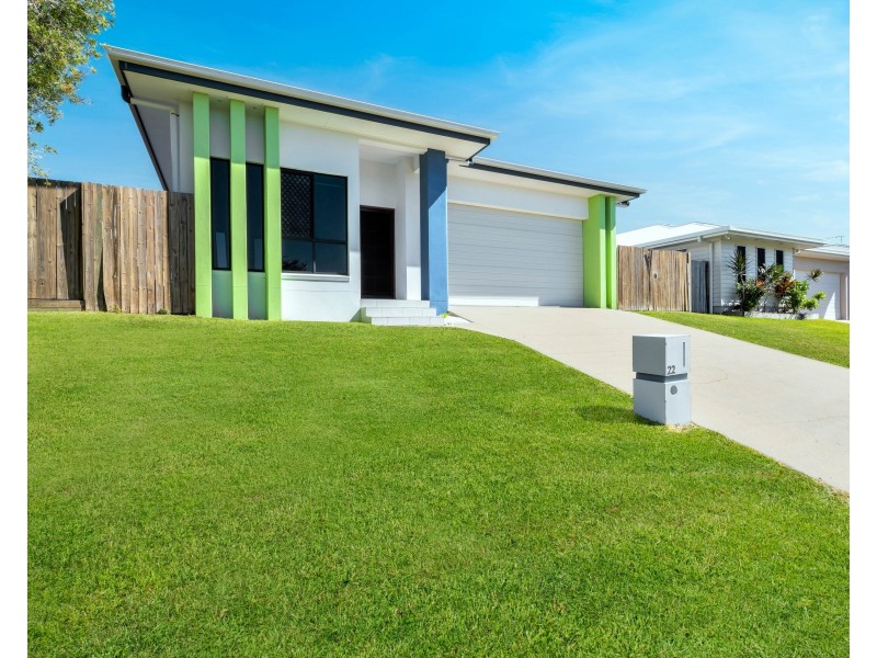 22 Dobinson Street, Bucasia QLD 4750
