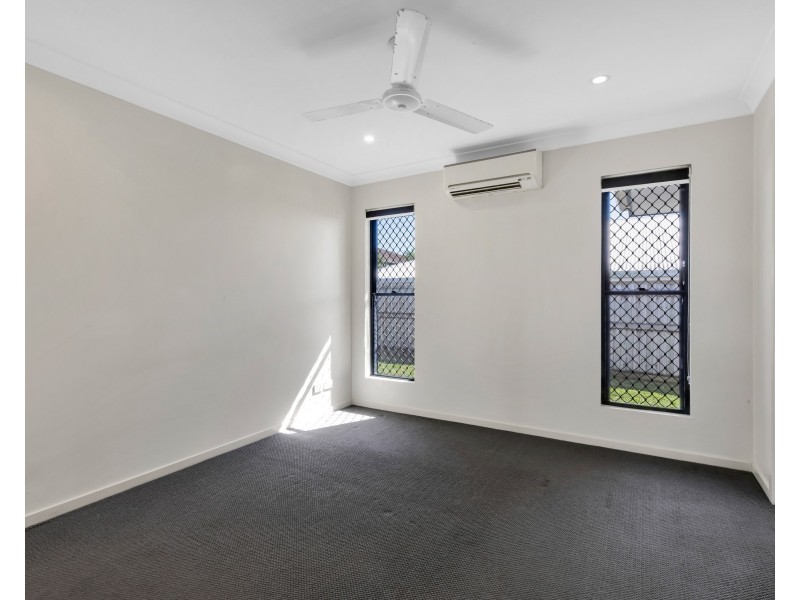 22 Dobinson Street, Bucasia QLD 4750