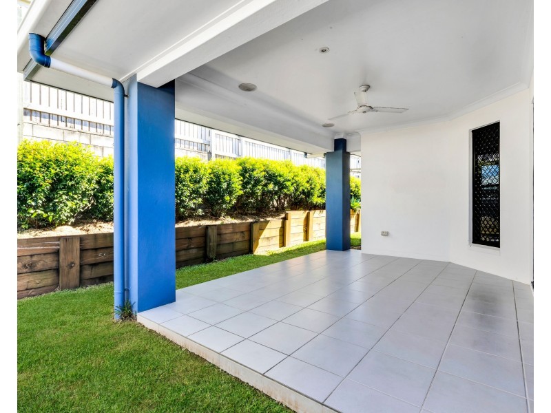 22 Dobinson Street, Bucasia QLD 4750