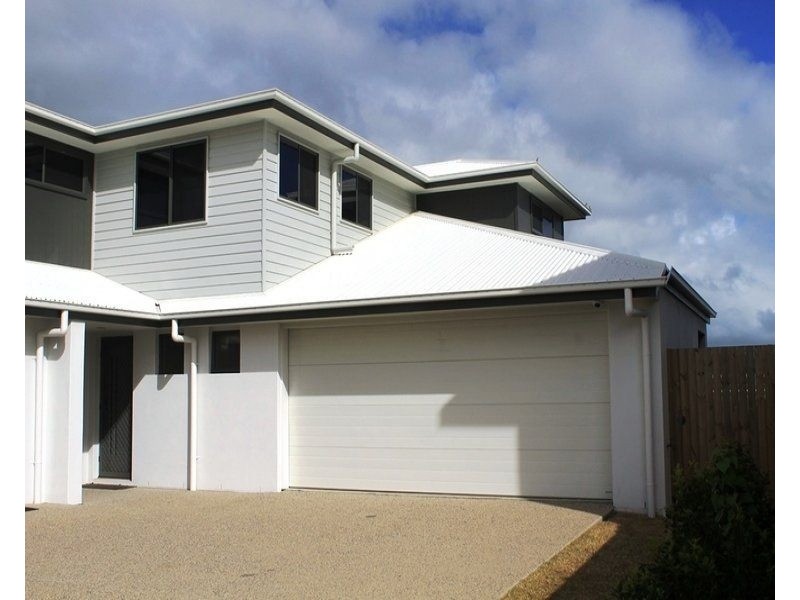 2/35 Makybe Diva Drive, Ooralea QLD 4740