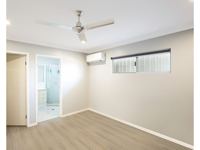 19 Phoenix Crescent, Rural View QLD 4740