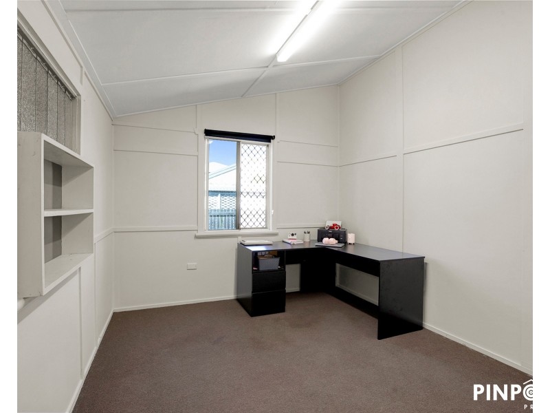 22 Mary Street, West Mackay QLD 4740