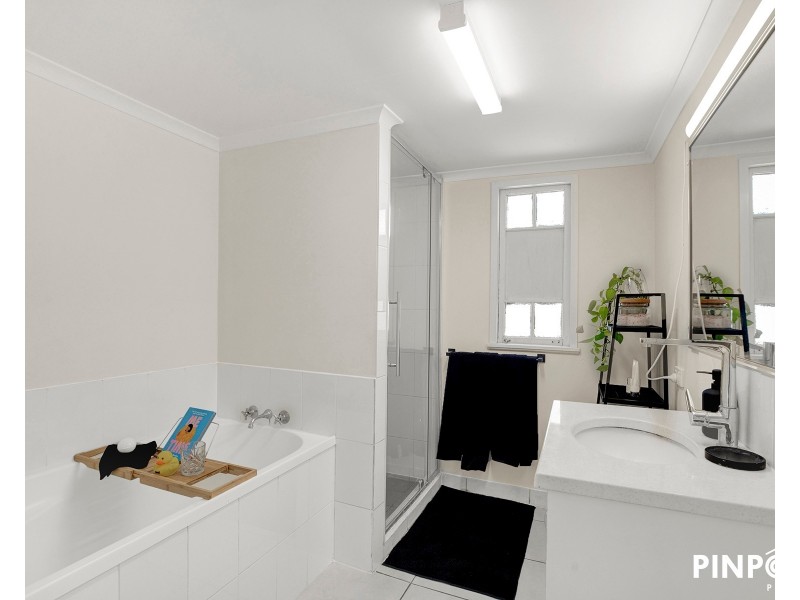 22 Mary Street, West Mackay QLD 4740