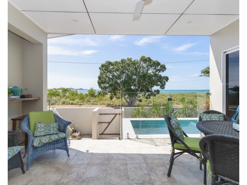 25A Slade Esplanade, Slade Point QLD 4740