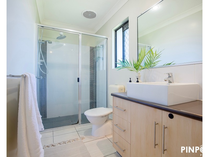 20 Cutfield Street, Glenella QLD 4740