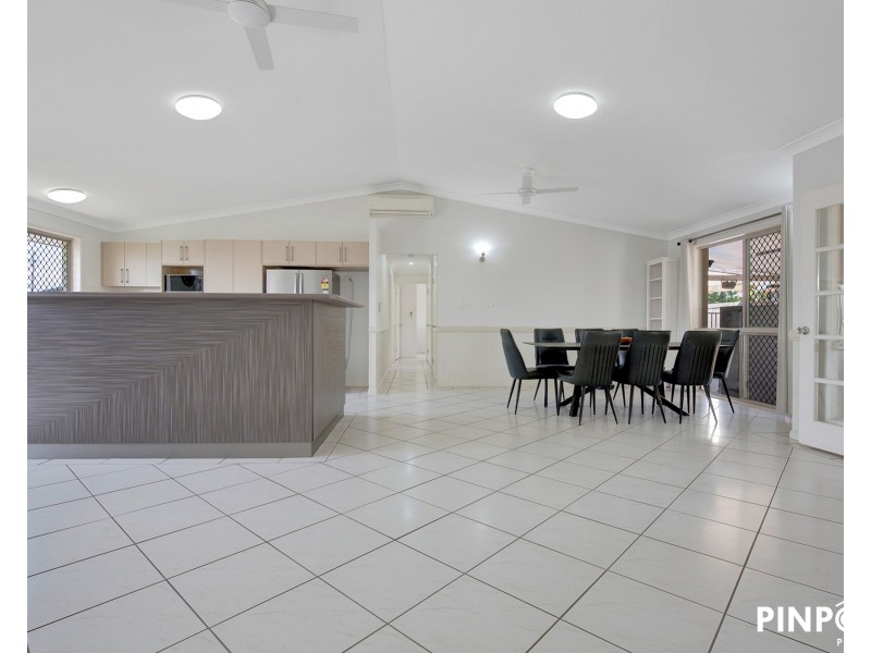 60 Bradman Drive, Glenella QLD 4740
