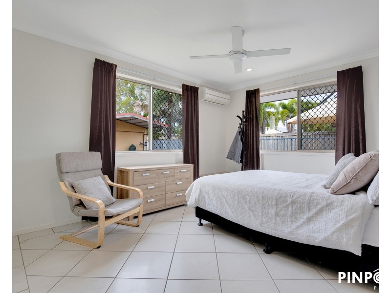 60 Bradman Drive, Glenella QLD 4740