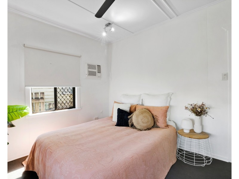 60 Edward Street, South Mackay QLD 4740