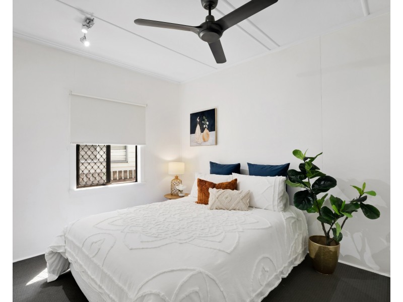 60 Edward Street, South Mackay QLD 4740