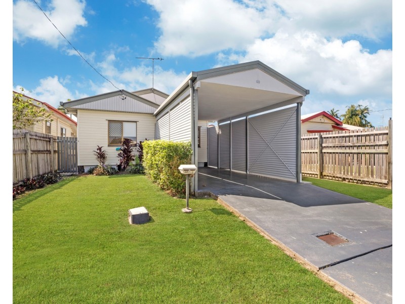 60 Edward Street, South Mackay QLD 4740