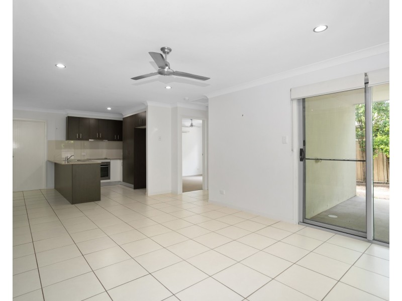 2/13 Anzac Street, Sarina QLD 4737
