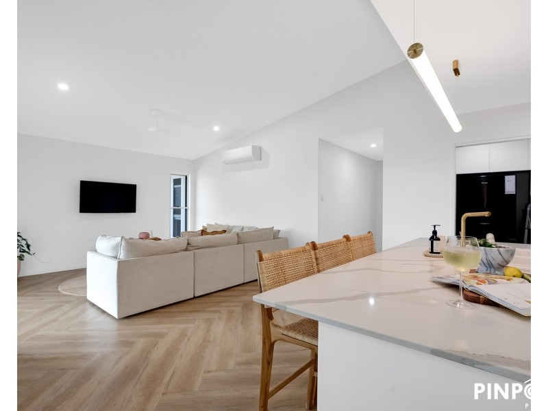 119 Moonlight Drive, Sarina QLD 4737