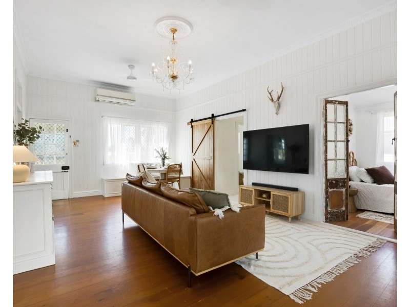 83 Scott Street, South Mackay QLD 4740
