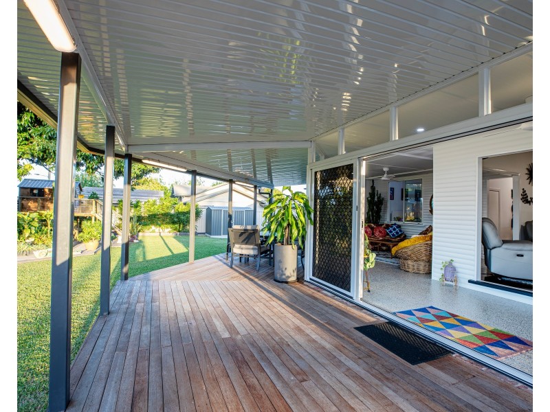 83 Peak Downs Highway, Ooralea QLD 4740
