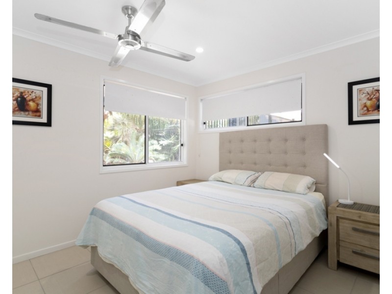 24 Waverley Street, Bucasia QLD 4750