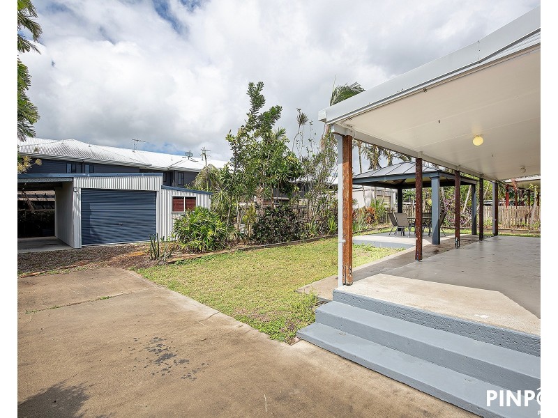 49 Blacks Beach Road, Blacks Beach QLD 4740