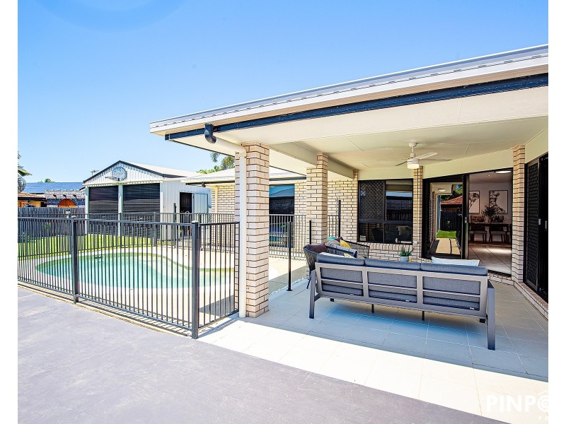10 Crofton Close, Rural View QLD 4740