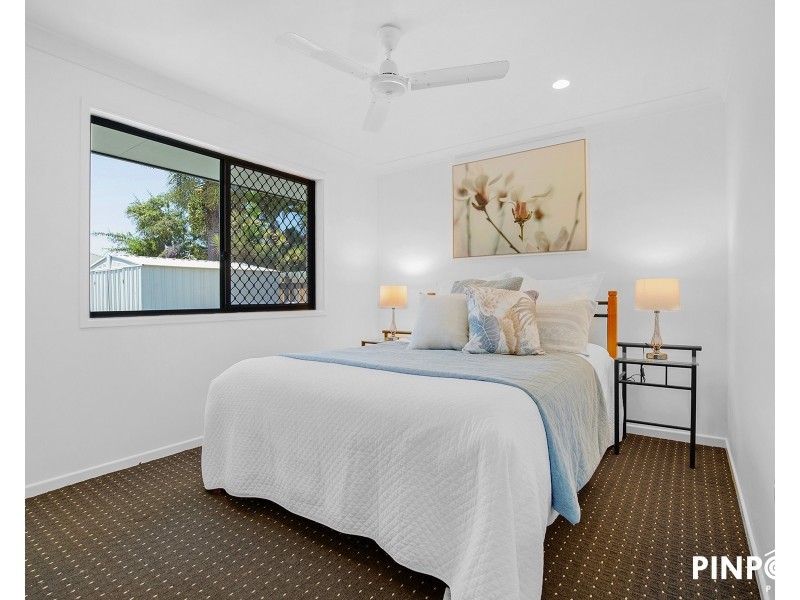 10 Crofton Close, Rural View QLD 4740