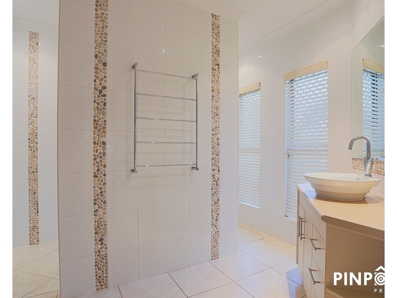 17 Livistonia Street, Andergrove QLD 4740