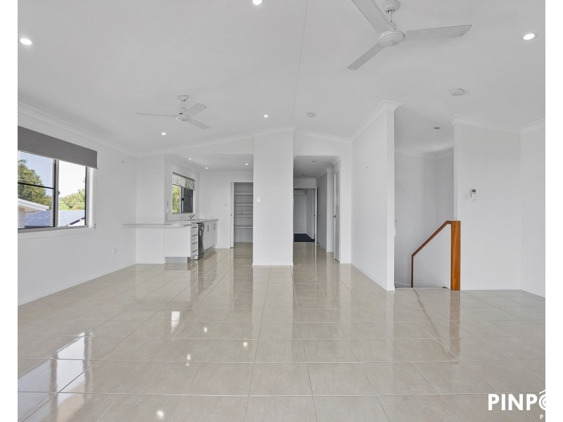 25 Slade Esplanade, Slade Point QLD 4740