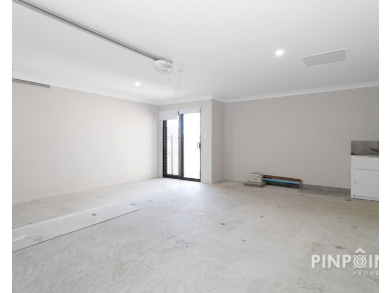 7 Eurong Court, Rural View QLD 4740