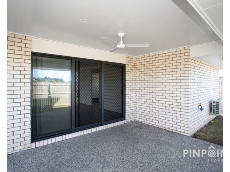 7 Eurong Court, Rural View QLD 4740