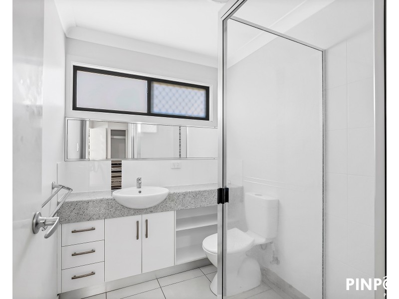 2/65 Maranark Avenue, Mount Pleasant QLD 4740