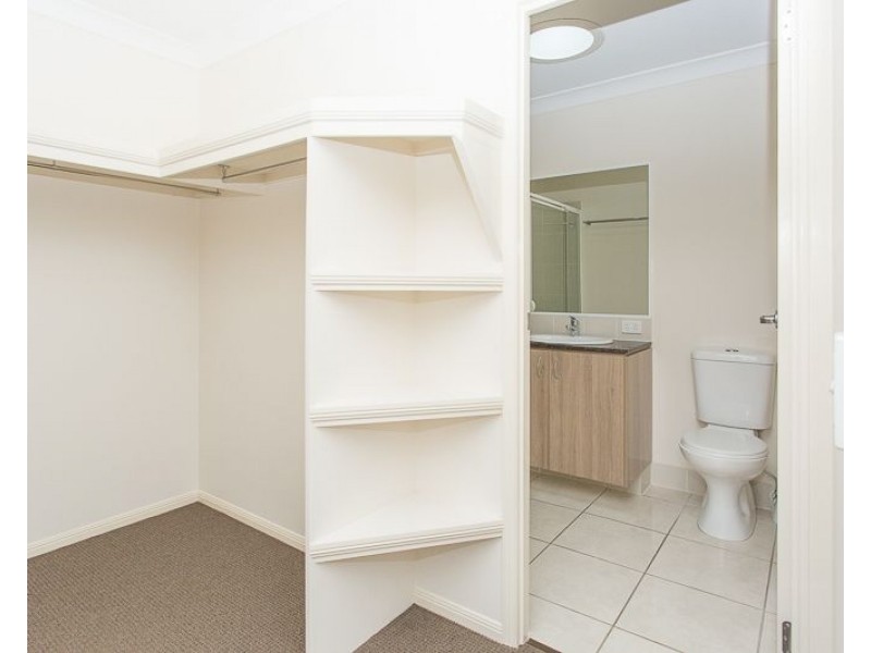 1/80 Scarborough Circuit, Blacks Beach QLD 4740