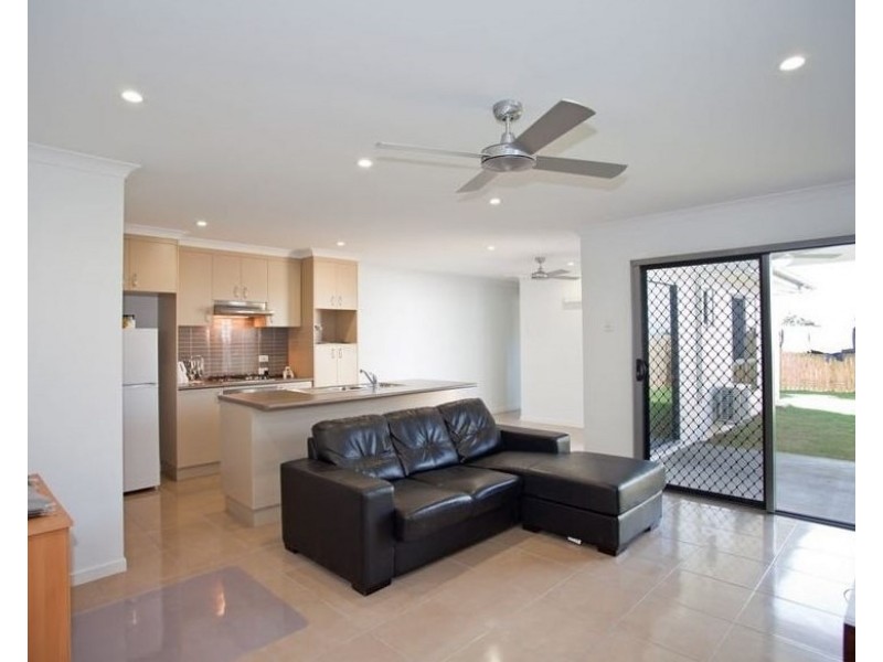 1/14 Maranark Avenue, Mount Pleasant QLD 4740