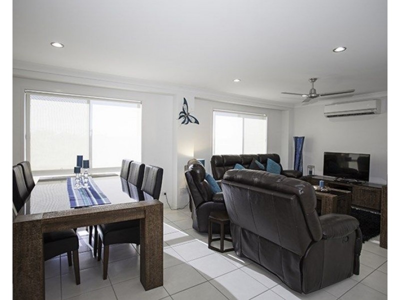 2/35 Makybe Diva Drive, Ooralea QLD 4740