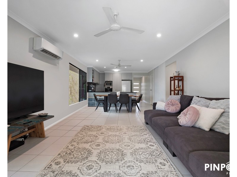 22 Townsend Street, Bucasia QLD 4750