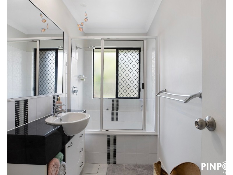 22 Townsend Street, Bucasia QLD 4750